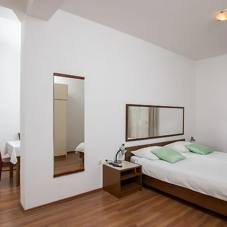Konalic Guest house 3*