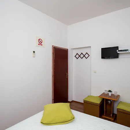 科纳莉可别墅酒店 Mokošica
