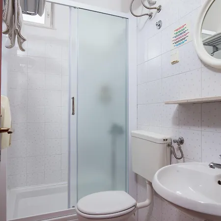 בית הארחה Konalic