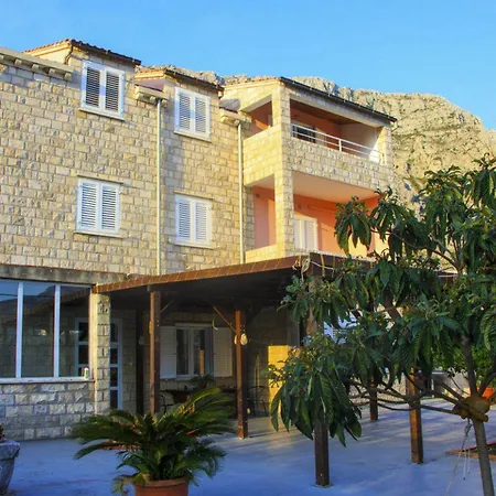 בית הארחה Konalic 3*