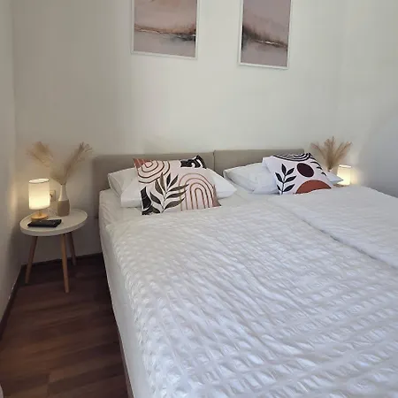 科纳莉可别墅酒店 Mokošica
