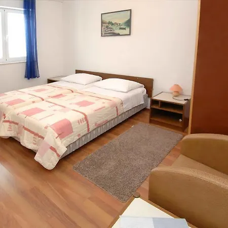 科纳莉可别墅酒店 Mokošica